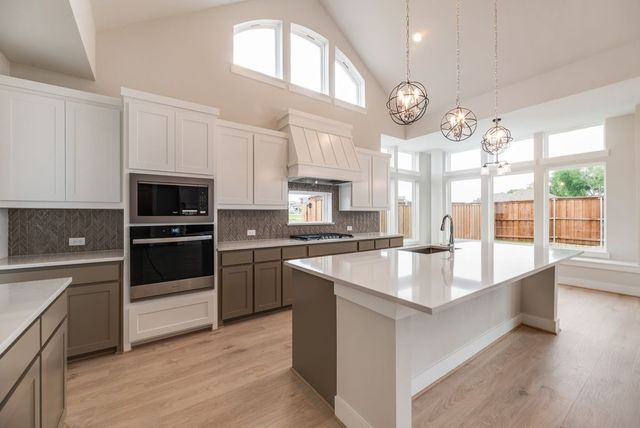 609 Clover Lane, Anna, TX 75409