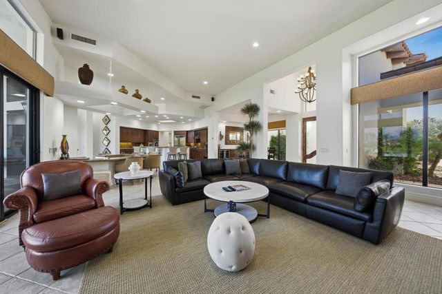 81020 Shinnecock, La Quinta, CA 92253