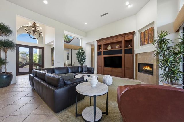 81020 Shinnecock, La Quinta, CA 92253