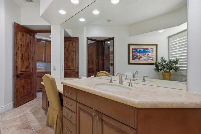 81020 Shinnecock, La Quinta, CA 92253