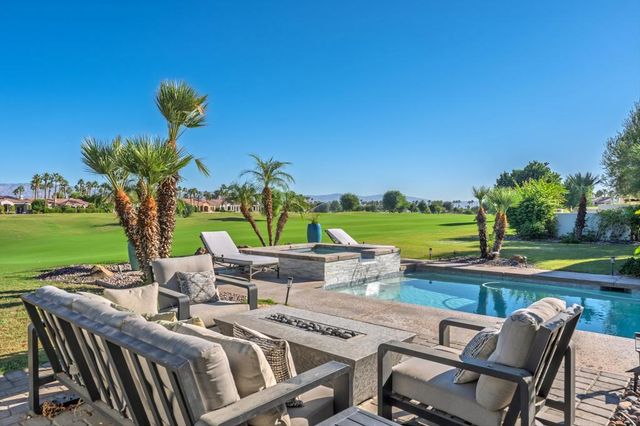81020 Shinnecock, La Quinta, CA 92253