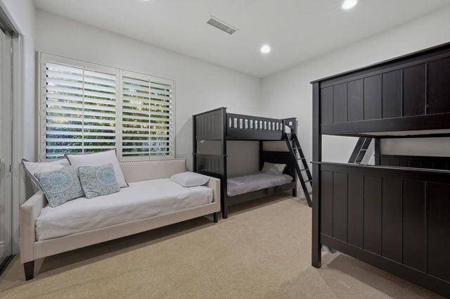 81020 Shinnecock, La Quinta, CA 92253