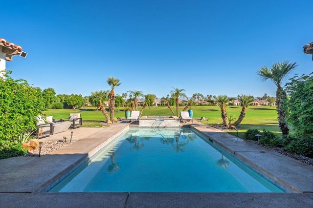 81020 Shinnecock, La Quinta, CA 92253