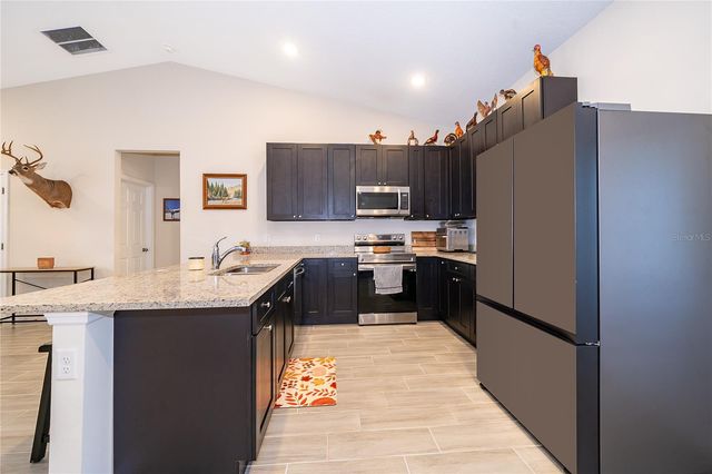 30205 QUINCE AVENUE, Eustis, FL 32736