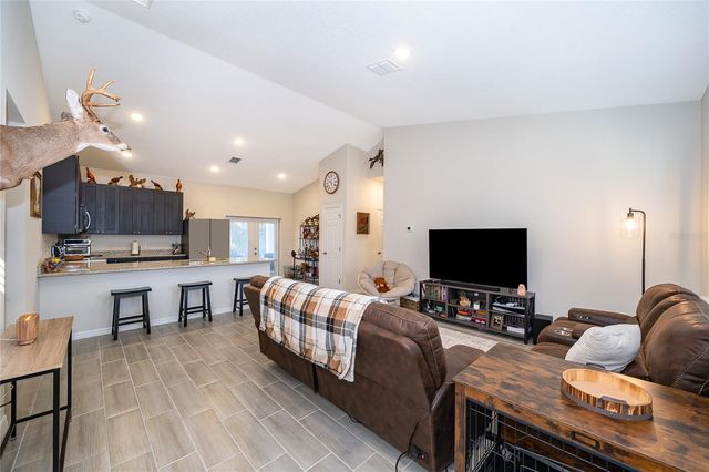 30205 QUINCE AVENUE, Eustis, FL 32736