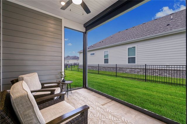 6900 Winterwood Avenue, Springdale, AR 72762