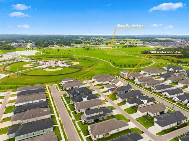 6900 Winterwood Avenue, Springdale, AR 72762