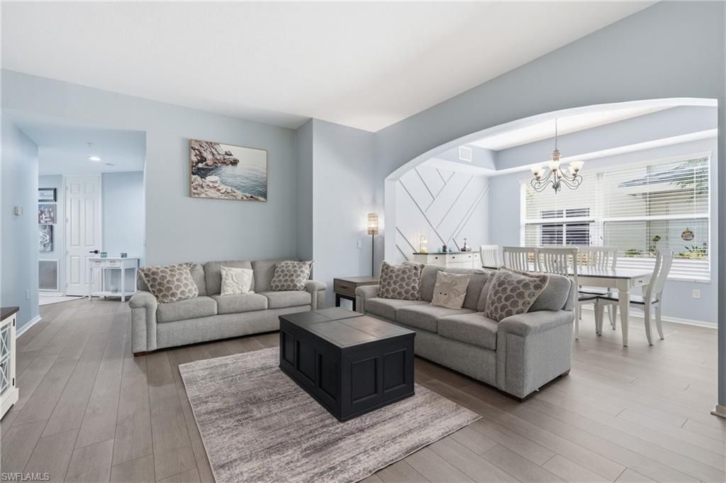 1425 Mariposa CIR 101, NAPLES, FL 34105 — photo 5