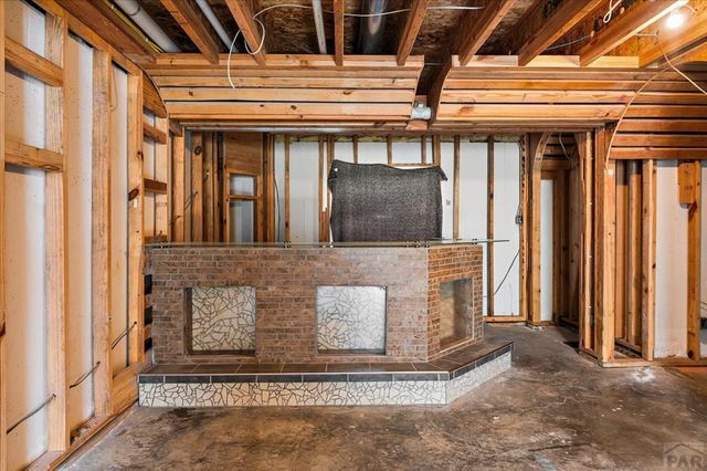 144 E Del Rio Dr, Pueblo West, CO 81007