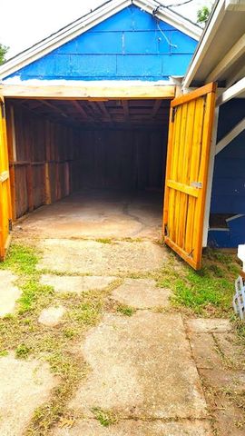 327 SW 46th Street, Oklahoma City, OK 73109