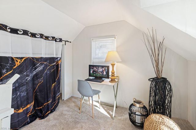 9517 Hammett PW, Norfolk, VA 23503