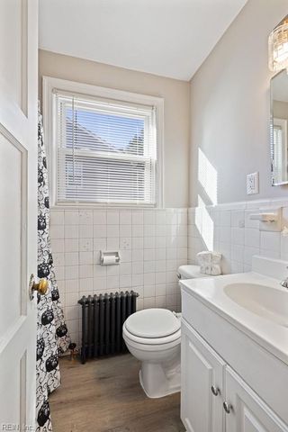 9517 Hammett PW, Norfolk, VA 23503