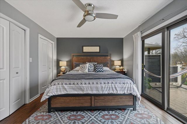 2437 E Lakeshore Drive, Crown Point, IN 46307