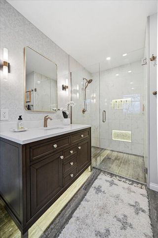 2437 E Lakeshore Drive, Crown Point, IN 46307