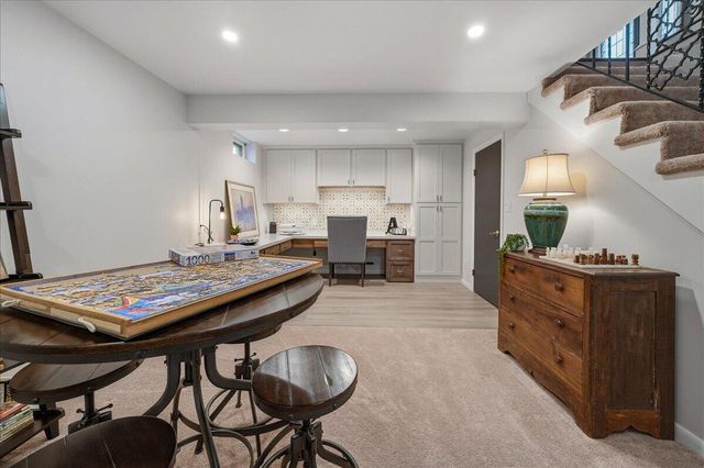 2437 E Lakeshore Drive, Crown Point, IN 46307