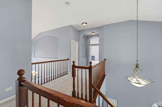 18936 W North Woodale Trail, Lake Villa, IL 60046