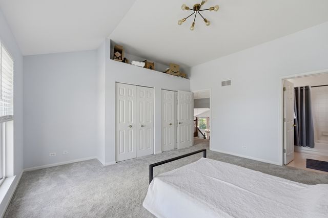 18936 W North Woodale Trail, Lake Villa, IL 60046