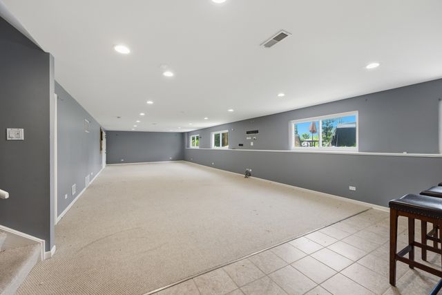 18936 W North Woodale Trail, Lake Villa, IL 60046