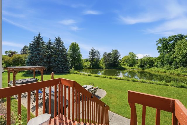 18936 W North Woodale Trail, Lake Villa, IL 60046