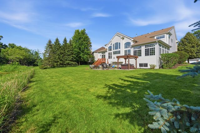 18936 W North Woodale Trail, Lake Villa, IL 60046
