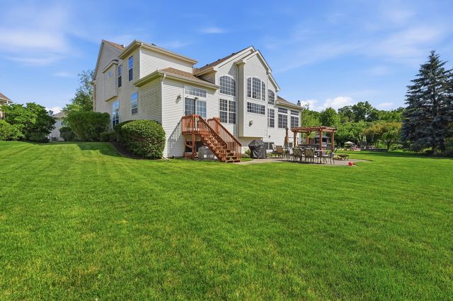 18936 W North Woodale Trail, Lake Villa, IL 60046