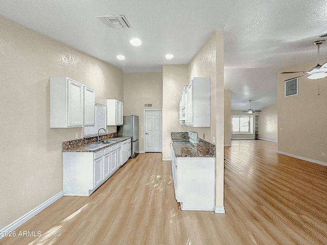 18805 N 49TH Drive, Glendale, AZ 85308