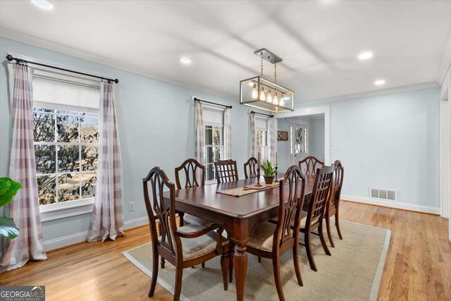 2108 Dayron Circle, Marietta, GA 30062