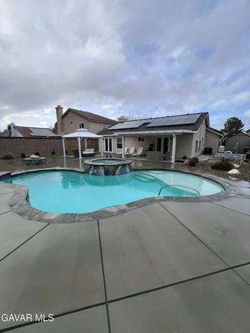 3036 Holline Court, Lancaster, CA 93535