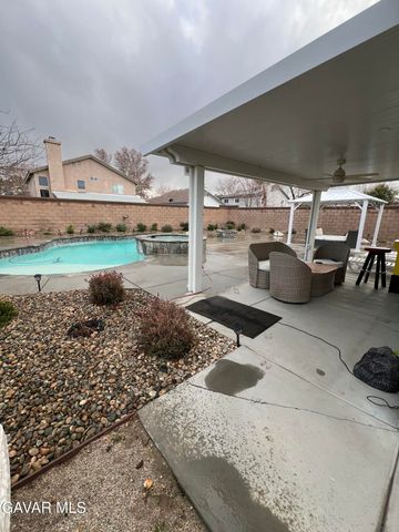 3036 Holline Court, Lancaster, CA 93535