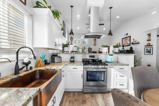 3036 Holline Court, Lancaster, CA 93535