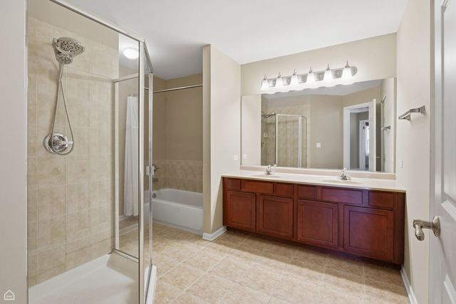 1190 Alpine Lane, Elgin, IL 60120