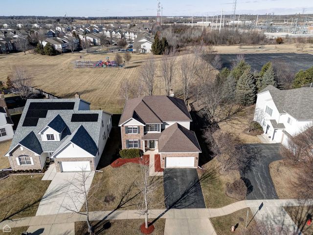 1190 Alpine Lane, Elgin, IL 60120