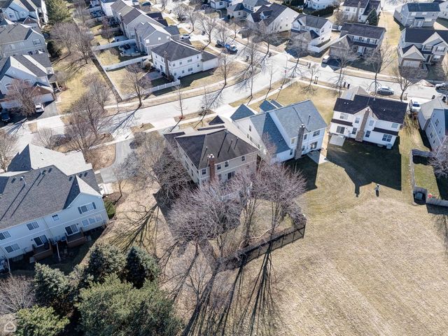 1190 Alpine Lane, Elgin, IL 60120