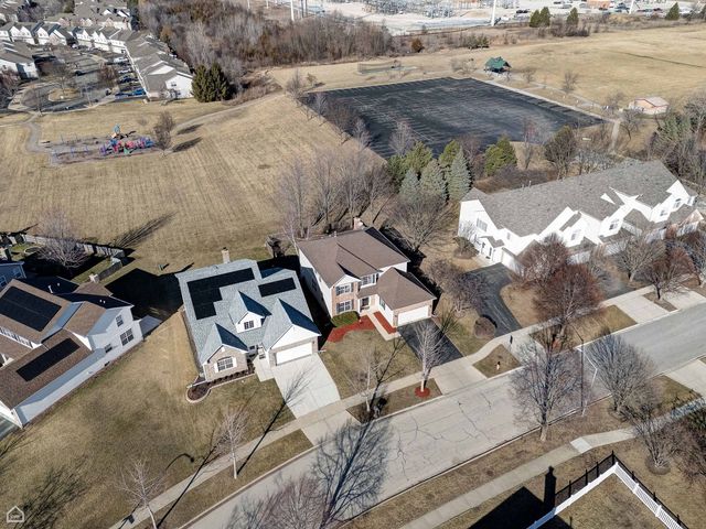 1190 Alpine Lane, Elgin, IL 60120