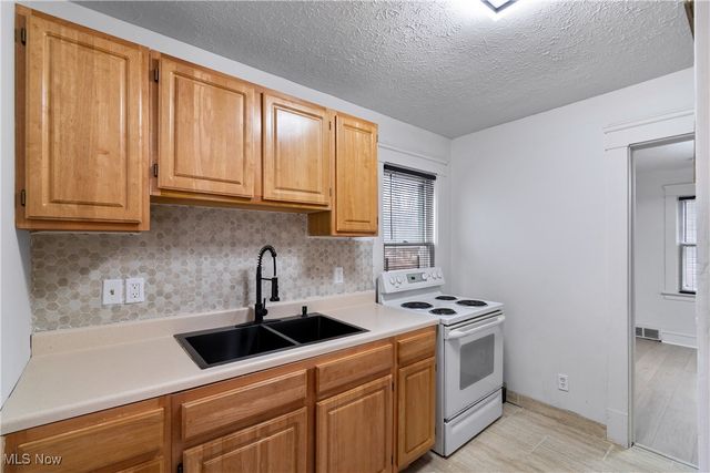 3470 E 113th Street, Cleveland, OH 44104