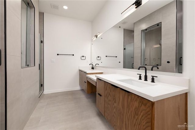 9906 25th Lane, Mcallen, TX 78504