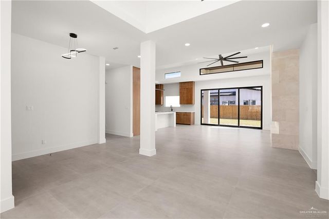 9906 25th Lane, Mcallen, TX 78504