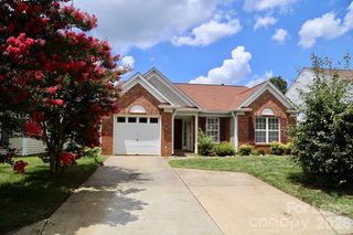 7531 Double Springs Court, Charlotte, NC 28262