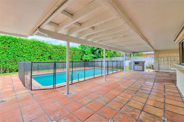 2120 NE 207th Street, Miami, FL 33179