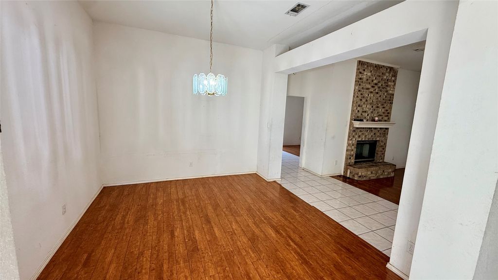6200 Pierce Arrow Drive, Arlington, TX 76001 — photo 3