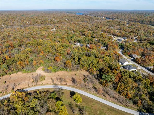 Kirkwall Drive, Bella Vista, AR 72715