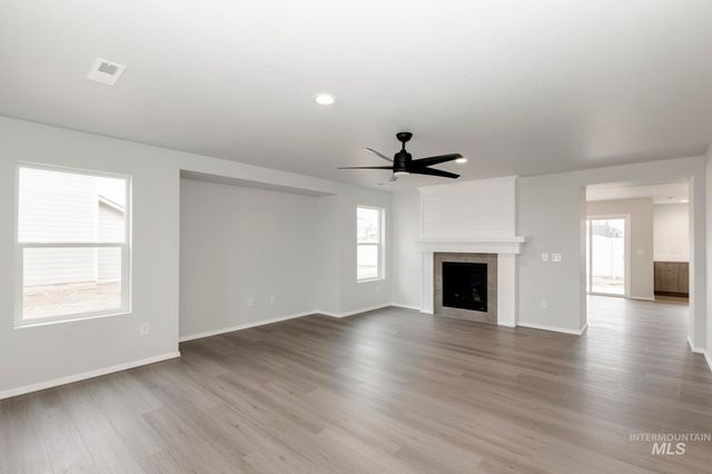 13695 Nisene Ct, Caldwell, ID 83607