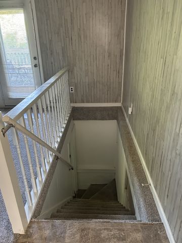 418 W Blythe St, W, Paris, TN 38242