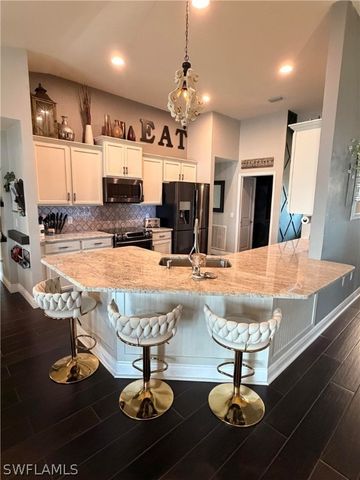 4240 NW 31st TER, Cape Coral, FL 33993