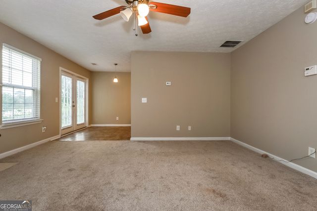 815 Lakeside Circle, Covington, GA 30016