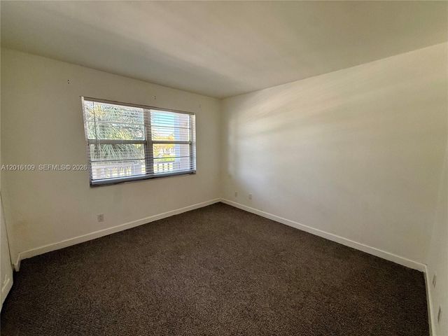 1075 Riverside Dr 306, Coral Springs, FL 33071