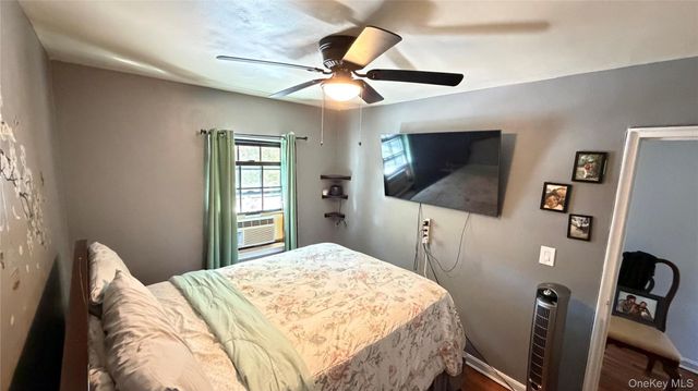 3207 Pearsall Avenue, Bronx, NY 10469