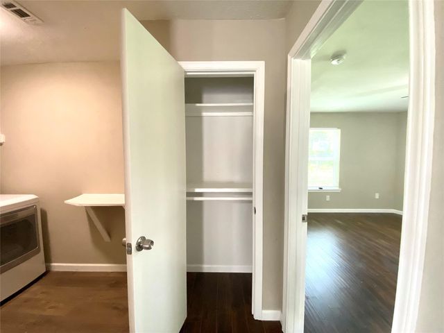 4411 Buena Vista Street, Stafford, TX 77477