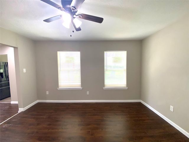 4411 Buena Vista Street, Stafford, TX 77477