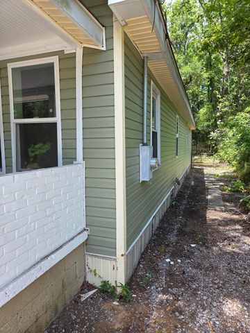 4717 Mint Avenue, North Charleston, SC 29405